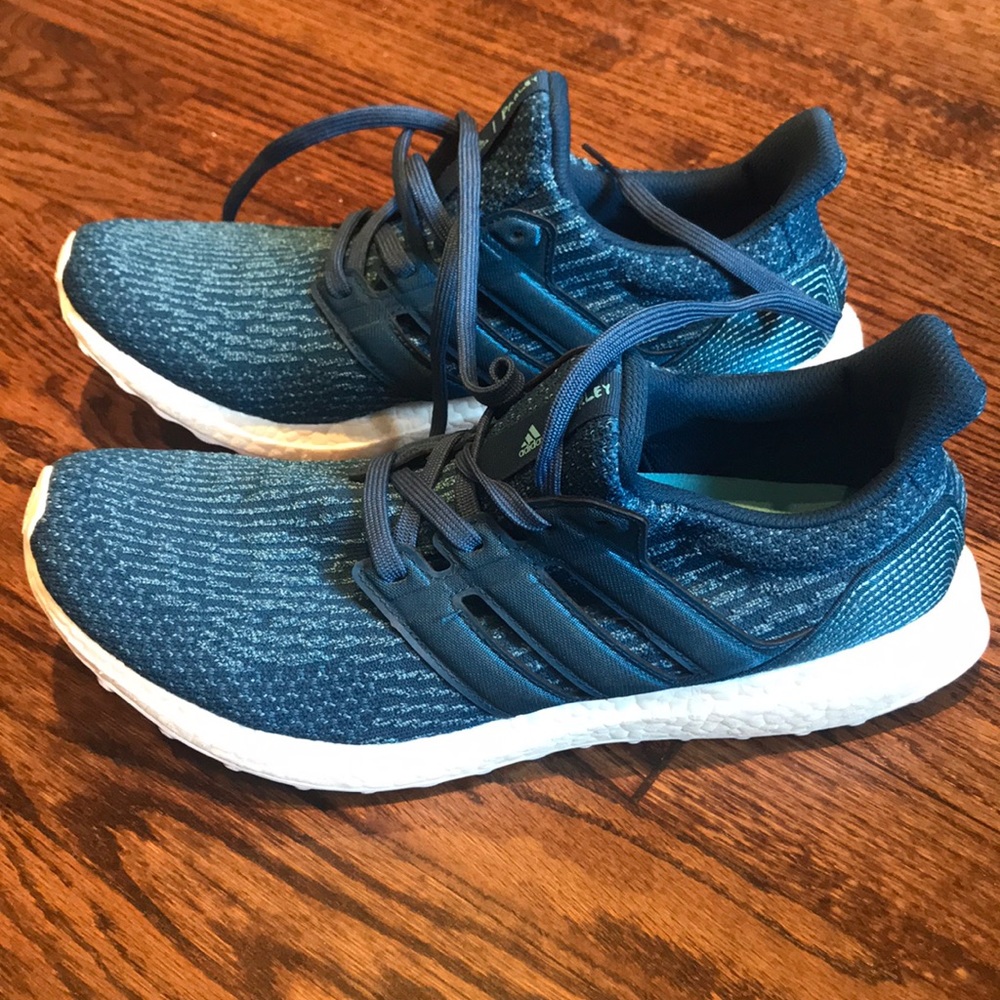 Men’s running ultra boost sz 11.5 blue NEW no tags